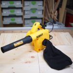 เครื่องเป่าลม Dewalt