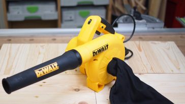 เครื่องเป่าลม Dewalt