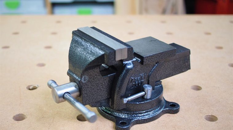 ปากกาจับเหล็ก ASAKI