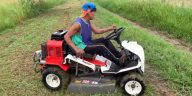รถตัดหญ้า
