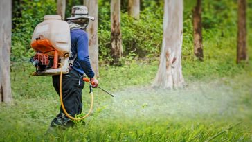 เครื่องพ่นยา