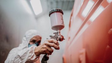 กาพ่นสี