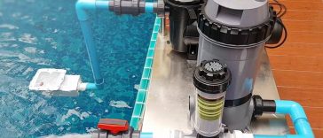 ปั๊มสระว่ายน้ำ