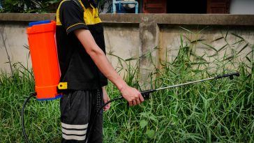 เครื่องพ่นยาแบตเตอรี่