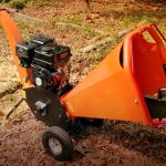 เครื่องย่อยกิ่งไม้