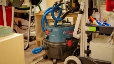 เครื่องดูดฝุ่น