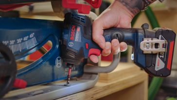 ไขควงกระแทกไร้สาย