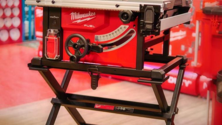 โต๊ะเลื่อยวงเดือน เลื่อยราง