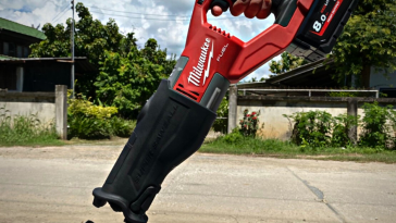 เลื่อยชัก เลื่อยไร้สาย