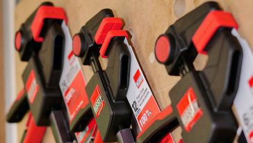 แคลมป์จับชิ้นงาน