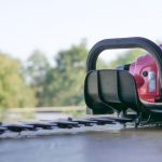 เครื่องตัดแต่งกิ่งไม้