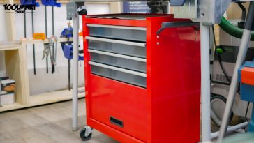 ตู้เครื่องมือ