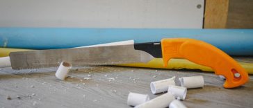 เลื่อยตัดท่อ