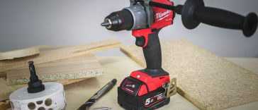 สว่านกระแทกไร้สาย