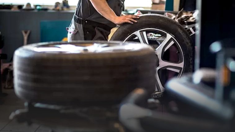 เครื่องถอดยาง