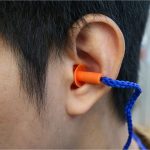 ที่อุดหู ที่ครอบหู