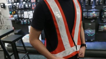 เสื้อกั๊กสะท้อนแสง