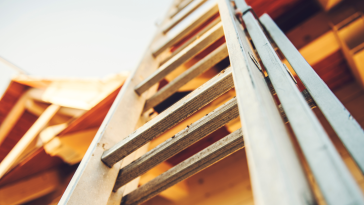 บันไดอลูมิเนียม